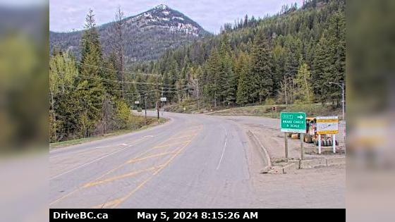 Rossland › West: Hwy 3B at Hwy 22 near the - Weigh Scale, looking west on Hwy Traffic Camera