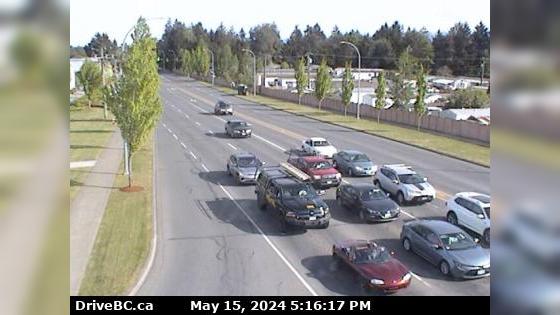 Courtenay › South: Intersection of Ryan Rd and Lerwick Rd in - looking south Traffic Camera