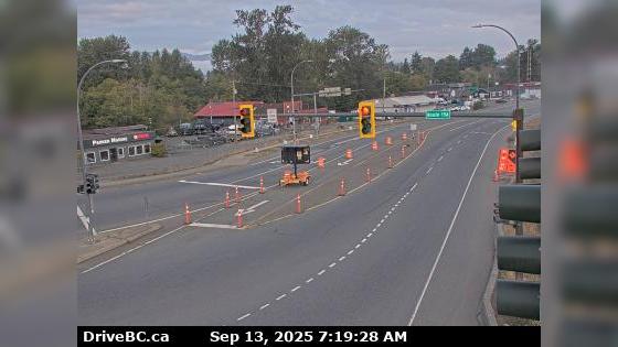 Courtenay › North: Hwy 19A at 17th Street Bridge in - looking northbound Traffic Camera