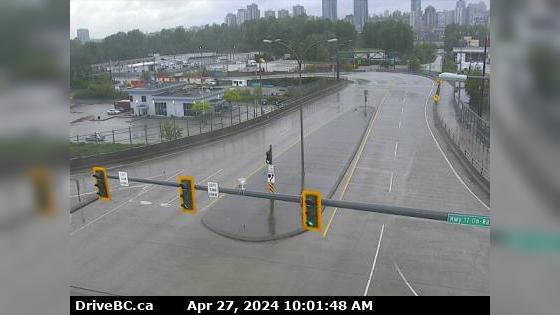 Traffic Cam New Westminster › North: Hwy 17 (South Fraser Perimeter Rd) at Tannery Rd Overpass in Surrey, looking north Player