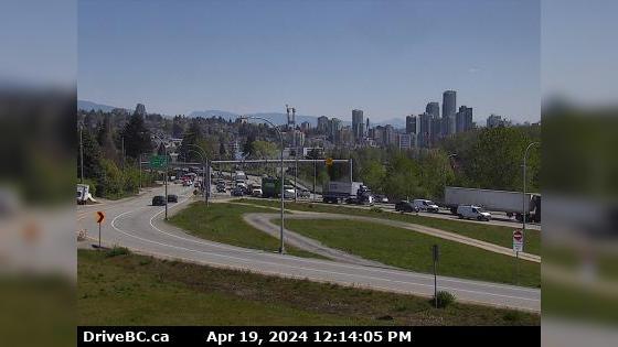 Traffic Cam New Westminster › East: Hwy 91A, north end of Queensborough Bridge, looking east Player