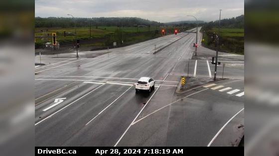Traffic Cam West Heights › West: Lougheed Hwy (Hwy 7) at Nelson St in Mission, looking west Player