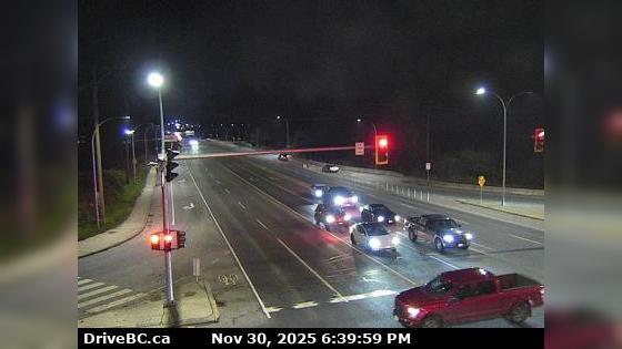 Traffic Cam Haney › South: Eastbound on Lougheed Highway at Kanaka Way - Bypass Player
