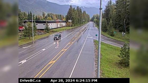 Traffic Cam Playmor Junction › South: Hwy 6 at Hwy 3A in - looking south Player