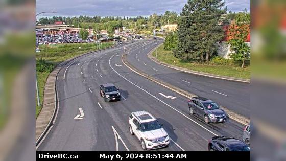 Traffic Cam Pitt Meadows › South: Hwy 7 (Lougheed Hwy) at Maple Meadows Way/Dewdney Trunk Rd, looking south Player