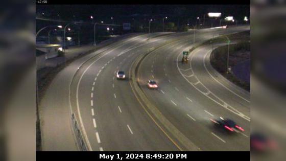 Traffic Cam West Kelowna › West: West end of WR Bennett Bridge connecting Kelowna and - looking west Player