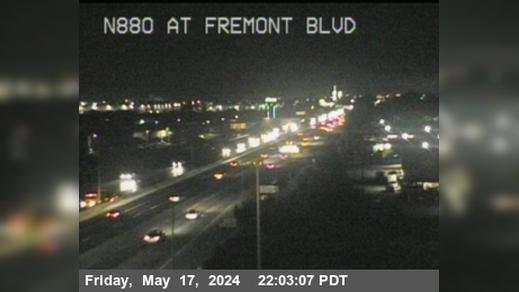 Traffic Cam Warm Springs District › North: TVA61 -- I-880 : AT FREMONT BL LOOP OR Player