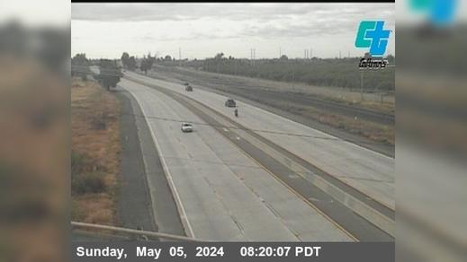 Traffic Cam Ceres › North: NB 99 Service Rd Player
