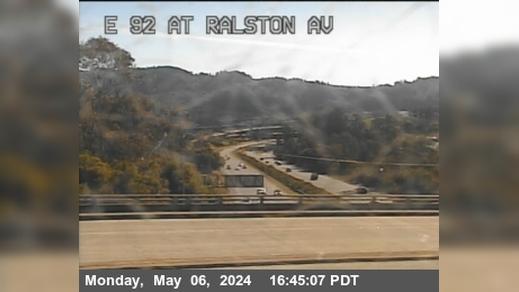 Traffic Cam San Mateo Highlands › East: TV451 -- SR-92 : AT RALSTON AV Player