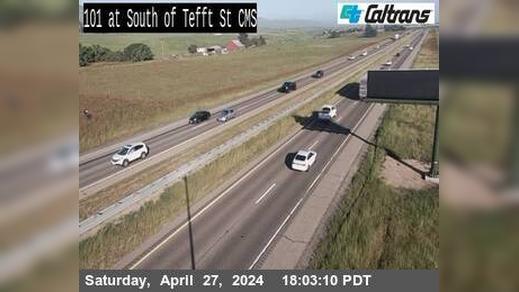 Nipomo › South: US-101 : South of Tefft St Traffic Camera