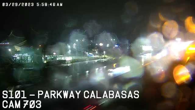 Calabasas › South: Camera 703 :: S101 - PARKWAY - PM 28.2 Traffic Camera
