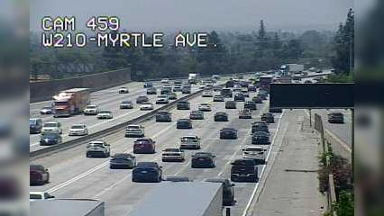 Traffic Cam Monrovia › West: Camera 459 :: W210 - MYRTLE AVE: PM 33.9 Player