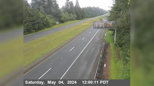 Traffic Cam Crescent City › North: US-101 : South Of US-199 - Looking North (C014) Player