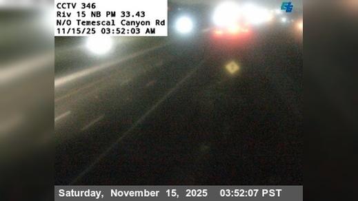 Traffic Cam Arcilla › North: I-15 : (346) North of Temescal Canyon Road Player