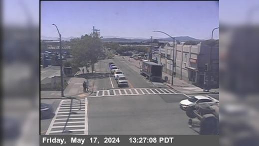 Traffic Cam Berkeley › North: T254W -- SR-123 : Gilman Street - Looking West Player