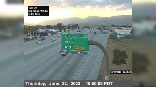 San Bernardino › North: I-215 : (107) South Of 2nd Street Traffic Camera