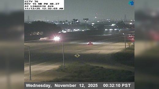 Traffic Cam Eastvale › North: I-15 : (76) Limonite Player