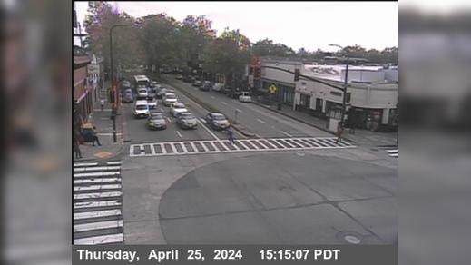 Traffic Cam West Berkeley › North: T253S -- SR-123 : University Avenue - Looking South Player