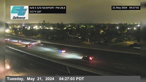 Traffic Cam Browning › North: I-5 : South of Newport Avenue Player