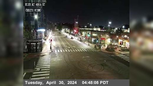 Traffic Cam Berkeley › North: T250S -- SR-123 : 40th Street - Looking South Player