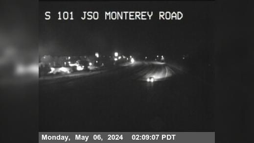 Traffic Cam Carnadero › South: TVB63 -- US-101 : South Of Monterey Road Player