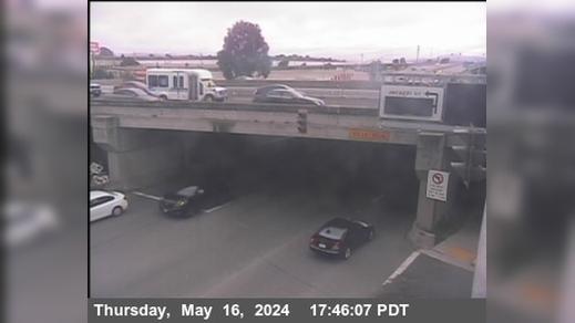 Traffic Cam Richmond › East: T258W -- I-80 : Central Avenue Onramp - Looking West Player