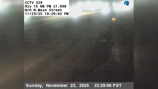 Traffic Cam North Elsinore › North: I-15 : (329) North of North Main Street Player