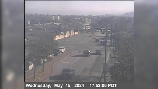 Traffic Cam San Pablo › West: T262W -- I-80 - Dam Road Offramp - Looking West Player