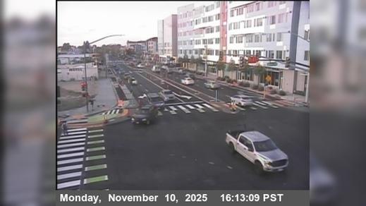 Traffic Cam El Cerrito › North: T260N -- SR-123 : Cutting Blvd - Looking North Player