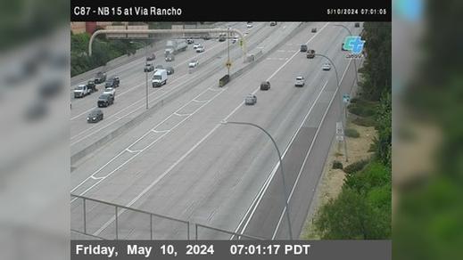 Traffic Cam Escondido › North: C087) I-15 : Via Rancho Parkway Player