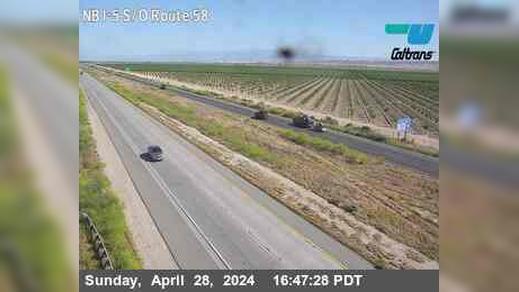 Traffic Cam Shafter › North: KER-5-S/O RTE Player