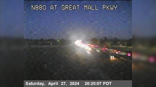 Milpitas › North: TVC59 -- I-880 : Great Mall Parkway Traffic Camera