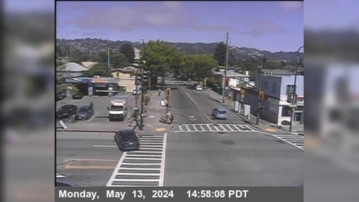 Traffic Cam Berkeley › North: T254E -- SR-123 : Gilman Street - Looking East Player