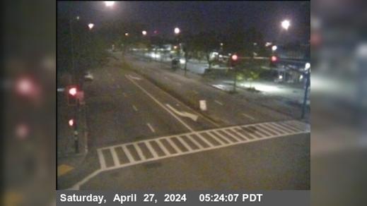 Traffic Cam Berkeley › North: T254S -- SR-123 : Gilman Street - Looking South Player