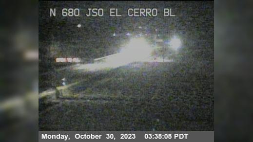 Traffic Cam Alamo › South: TVF15 -- I-680 : JSO El Cerro Blvd Player