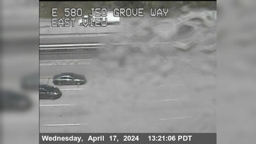 Fairview › East: TVA20 -- I-580 : Just East Of Grove Way Traffic Camera