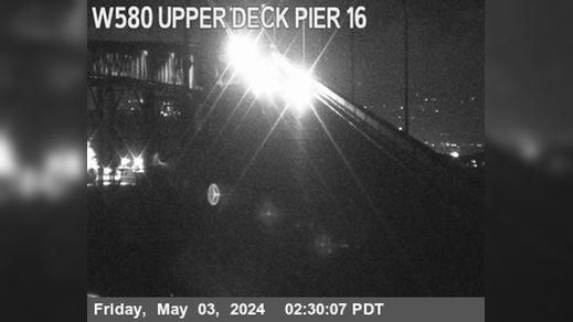 Traffic Cam San Quentin › West: TVR10 -- I-580 : Upper Deck Pier Player
