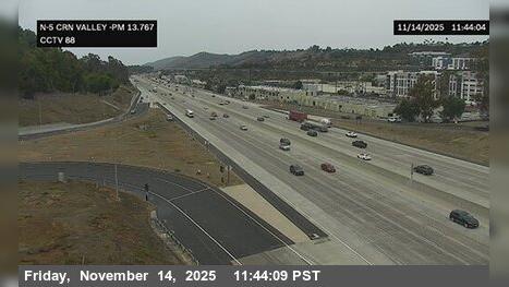 Mission Viejo › North: I-5 : Crown Valley Parkway Traffic Camera