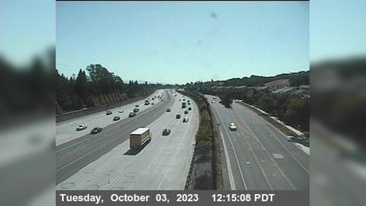 Danville › South: TVF12 -- I-680 : Just North Of Sycamore Valley Road Traffic Camera