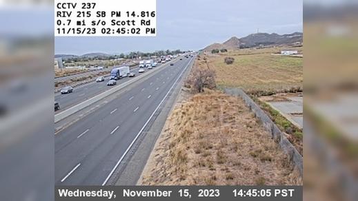 Traffic Cam Mapleton › South: I-215 : (237) 0.7 Miles South of Scott Road Player