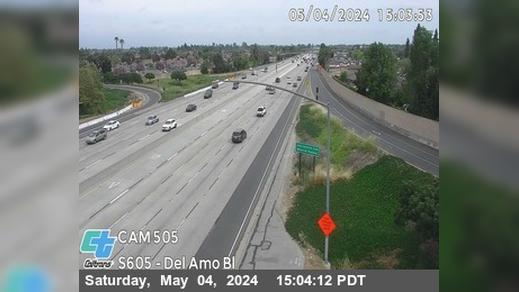 Traffic Cam Lakewood › South: I-605 : (505) Del Amo Blvd On-Ramp Player