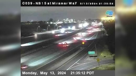 Traffic Cam San Diego › North: C039) NB 15 : Just South Of Miramar Way Player