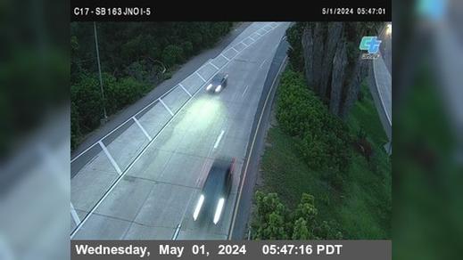 Traffic Cam Banker's Hill › South: C017) SR-163 : Just North Of I-5 Player
