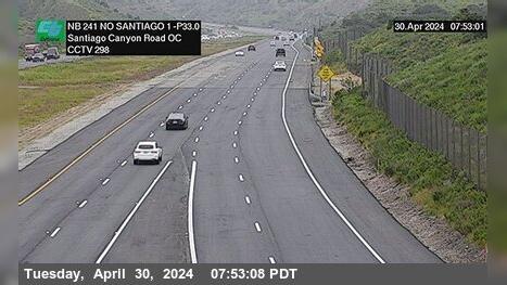 Traffic Cam Orange › North: SR-241 : 900 Meters North of Santiago Canyon Road Overcross Player
