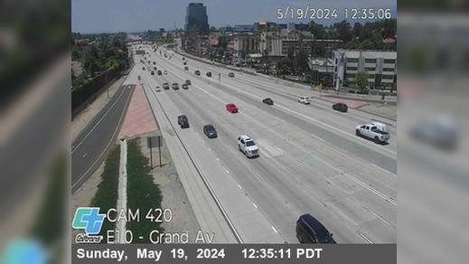 Traffic Cam West Covina › East: I-10 : (420) Grand Ave Player