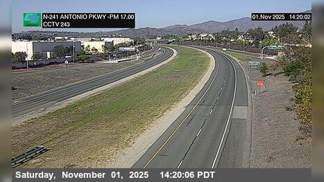 Traffic Cam Rancho Santa Margarita › North: SR-241 : North of Antonio Parkway Overcross Player