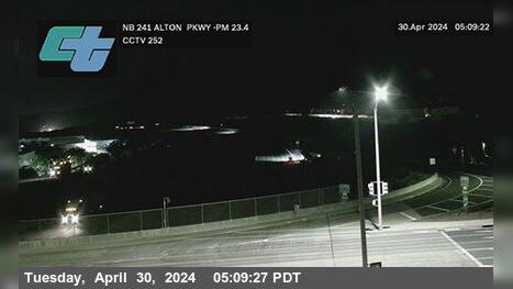 Traffic Cam Foothill Ranch › North: SR-241 : 80 Meters South of Alton Parkway Overcross Player