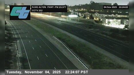 Foothill Ranch › North: SR-241 : 80 Meters South of Alton Parkway Overcross Traffic Camera