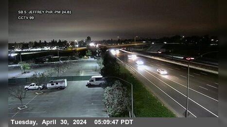 Traffic Cam Cypress Village › South: I-5 : Jeffrey Park and Ride Player