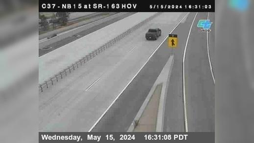 Traffic Cam San Diego › North: C037) NB 15 : SR-163 South End HOV Player